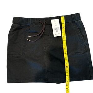 Halara Black denim skirt large new